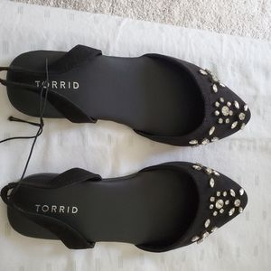 Torrid size 8 wide black jeweltone sandals